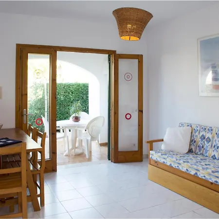 Marta Cala Blanca (Menorca)