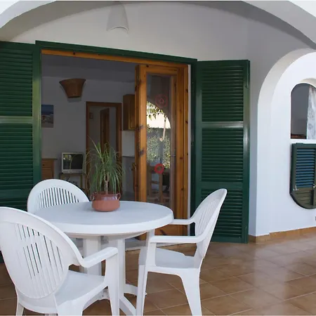 Marta Сasa de vacaciones Cala Blanca (Menorca)